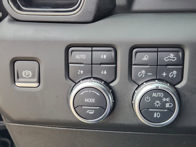 Used 2024 GMC Sierra 2500 AT4 w/ AT4 Premium Plus Package image 21