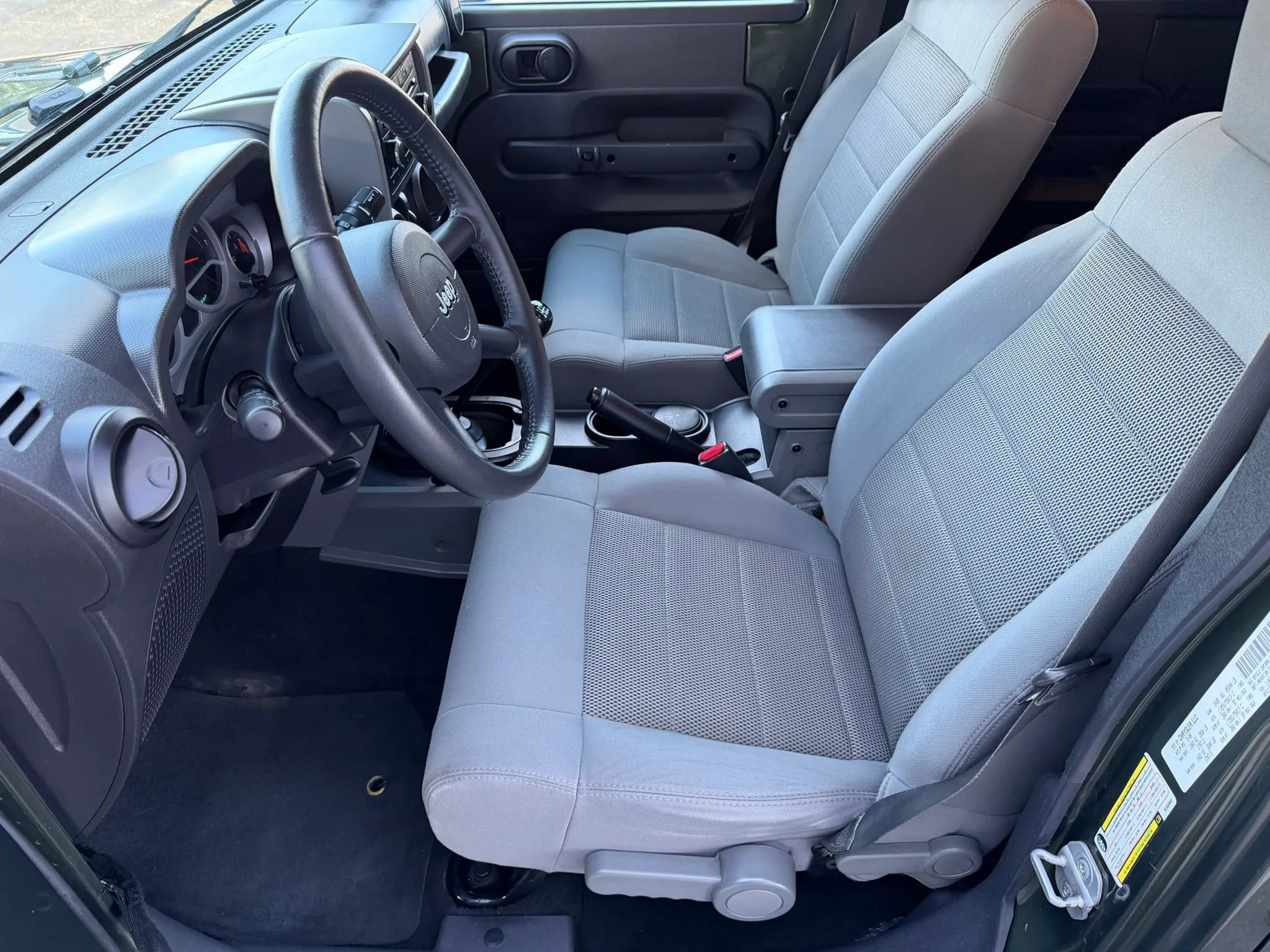 Used 2008 Jeep Wrangler Unlimited Rubicon w/ PWR Convenience Group AWD/4WD image 11