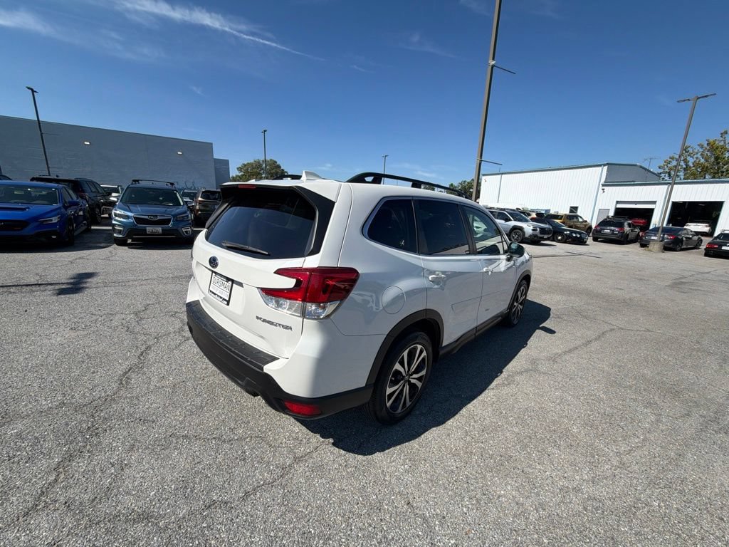 Used 2022 Subaru Forester Limited AWD/4WD image 6