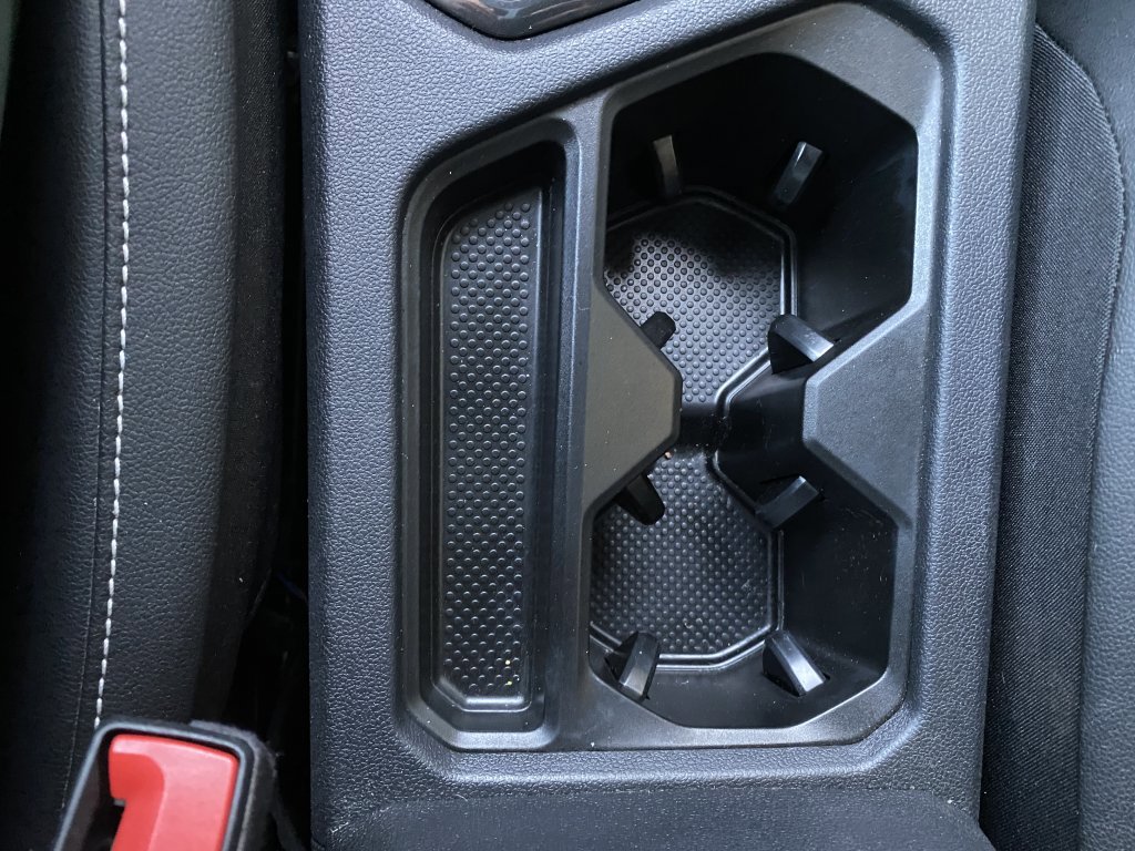 Used 2023 Volkswagen Tiguan SE w/ Panoramic Sunroof Package image 31