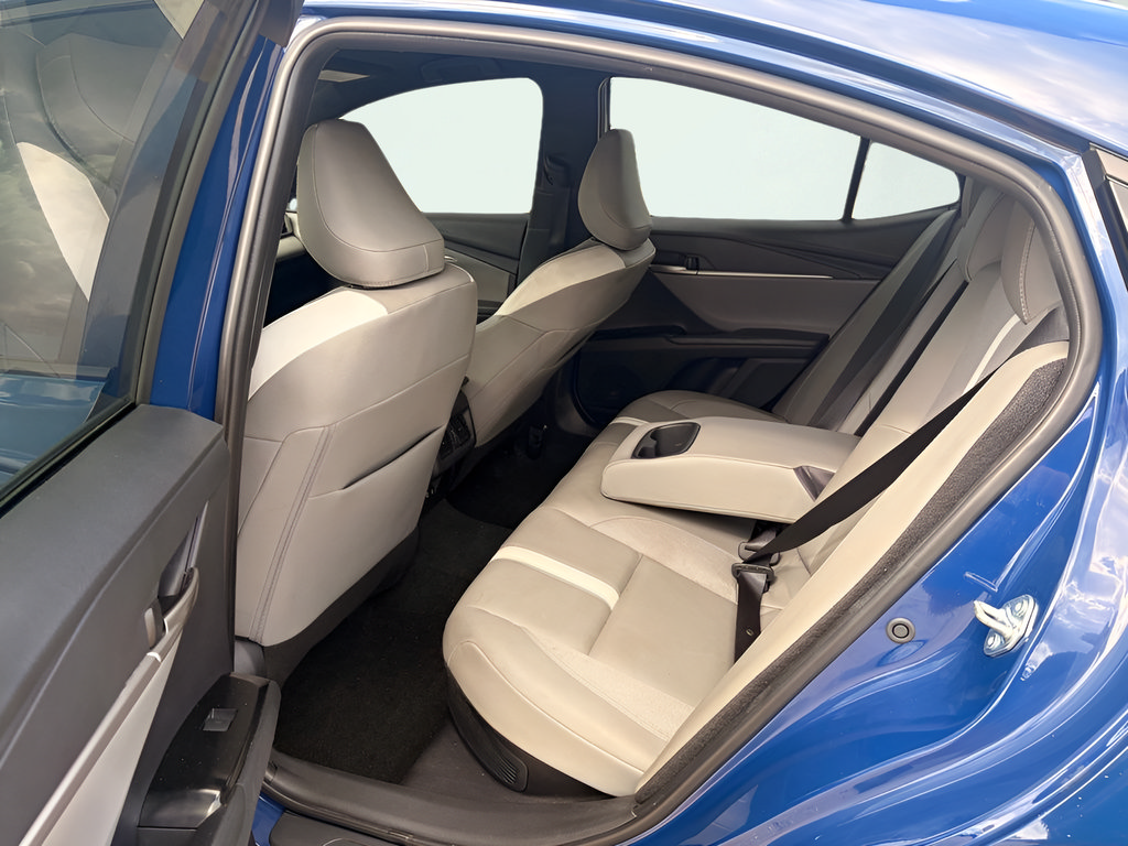 Used 2026 Toyota Camry SE FWD image 19