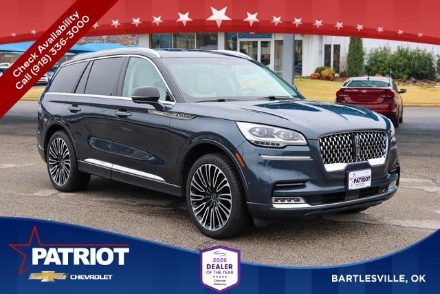 Used 2023 Lincoln Aviator Black Label w/ Class IV Trailer Tow Package image 1