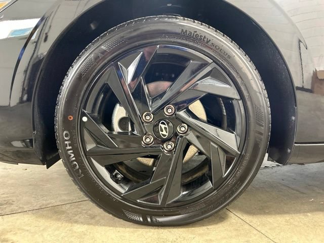 Used 2026 Hyundai Elantra Sport FWD image 10