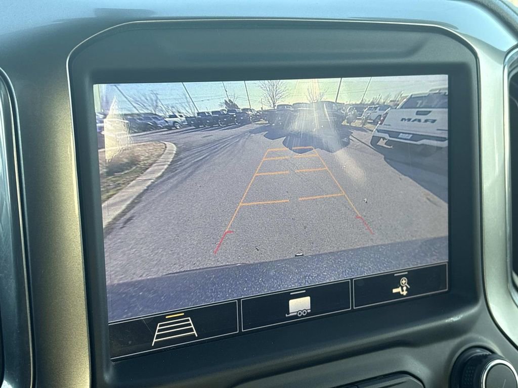 Used 2020 Chevrolet Silverado 1500 LT Trail Boss image 32