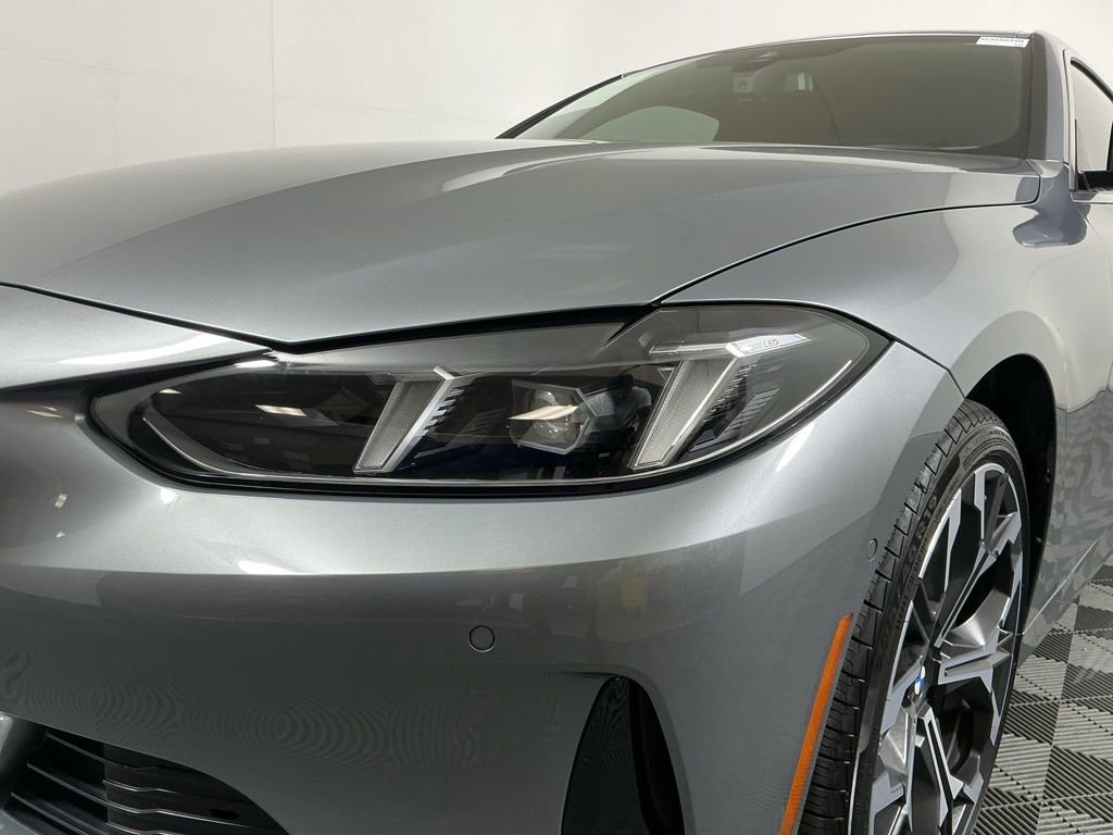 Certified 2025 BMW 430i xDrive 430i xDrive w/ Premium Package image 9