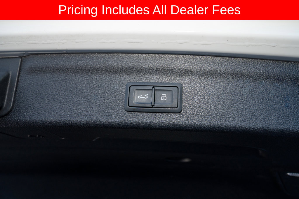 Used 2021 Audi Q3 2.0T Premium w/ Convenience Package AWD/4WD image 6