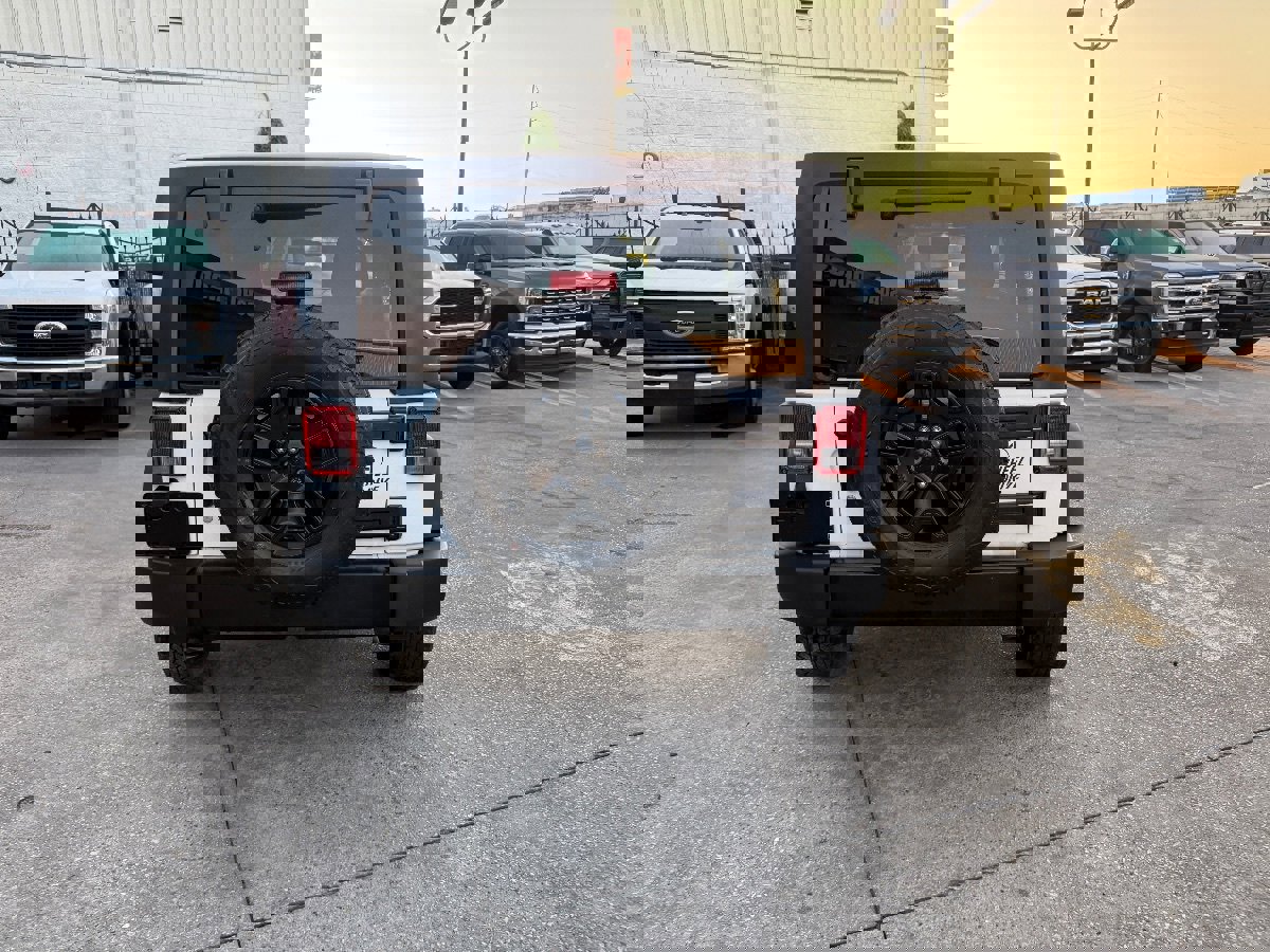 Used 2018 Jeep Wrangler Sport image 5