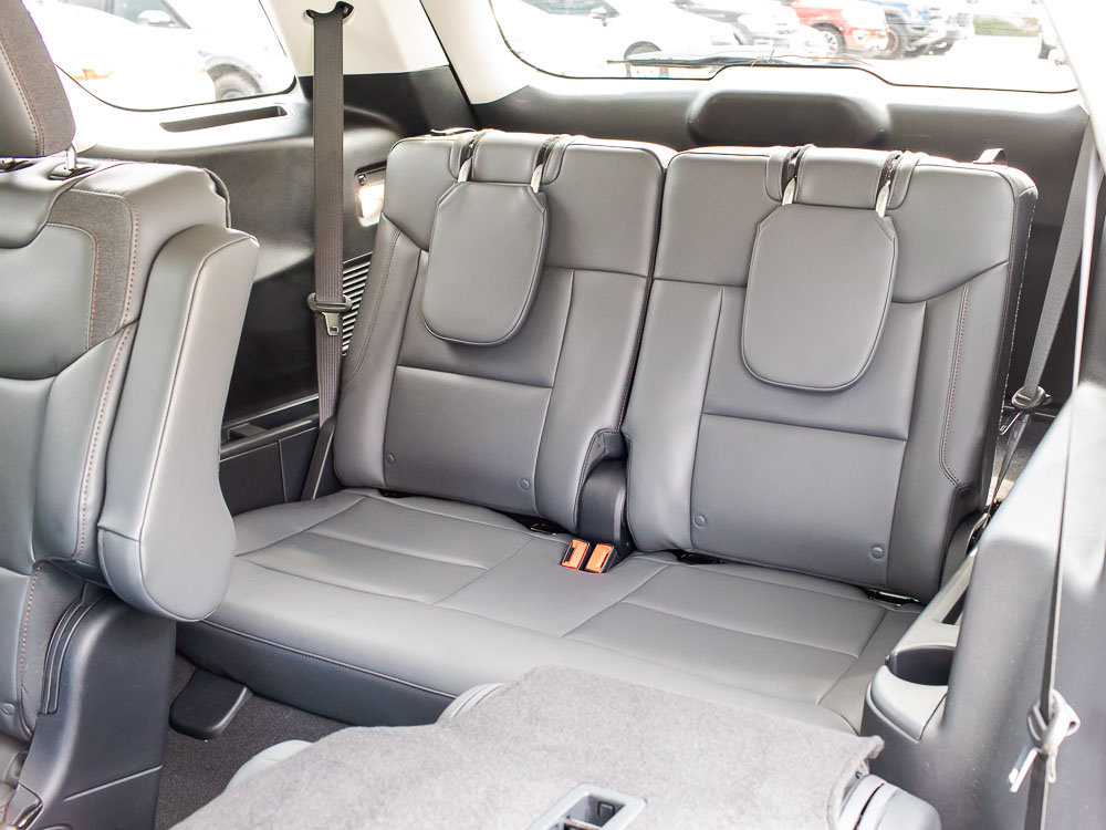 Used 2026 Ford Explorer Active w/ Active Comfort Package AWD/4WD image 18
