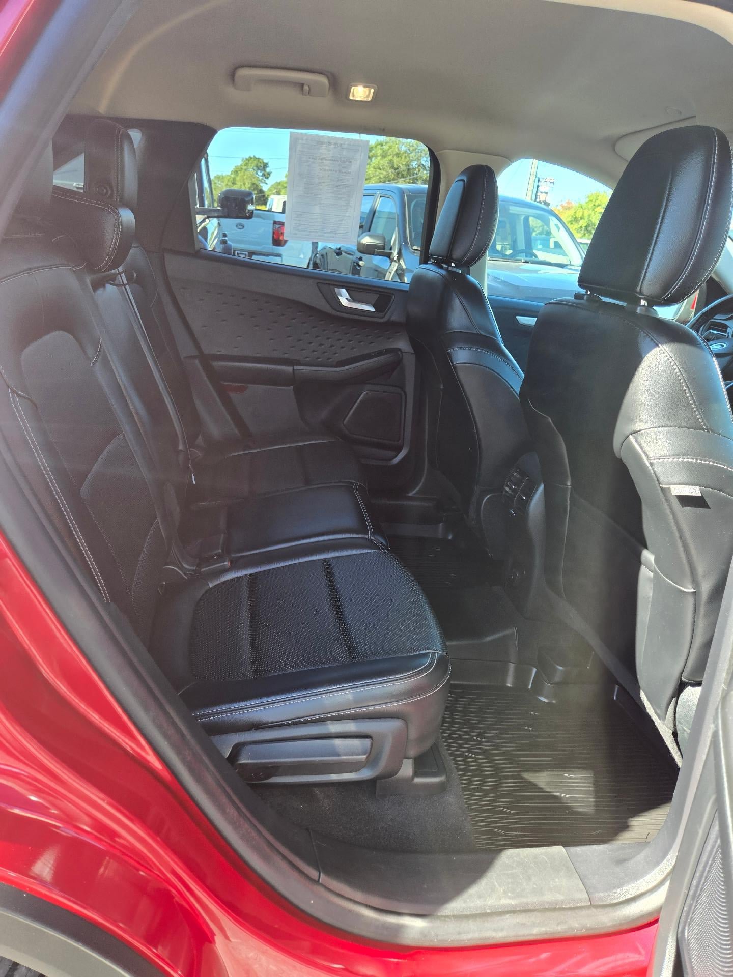 Used 2020 Ford Escape SEL AWD/4WD image 27
