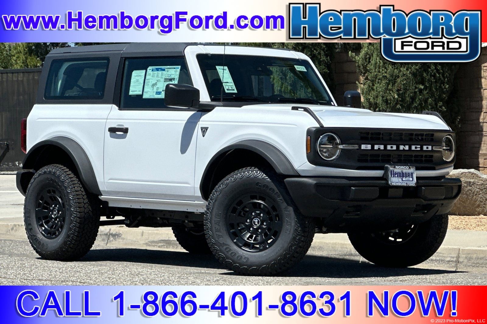 New 2026 Ford Bronco 2-Door image 1