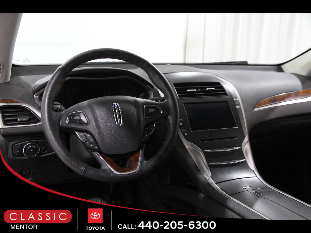 Used 2014 Lincoln MKZ image 7
