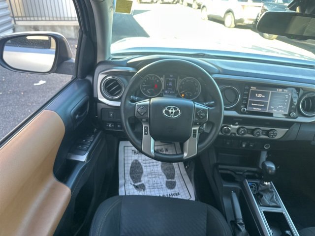 Used 2020 Toyota Tacoma SR5 image 26