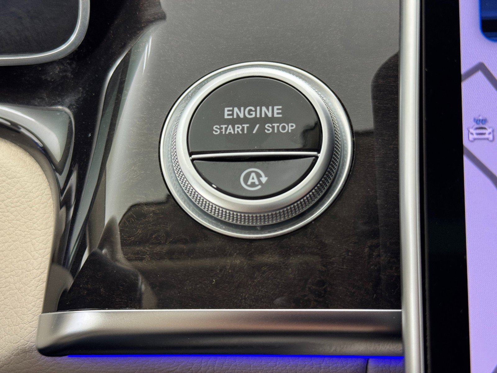 Used 2022 Mercedes-Benz S 500 4MATIC image 25