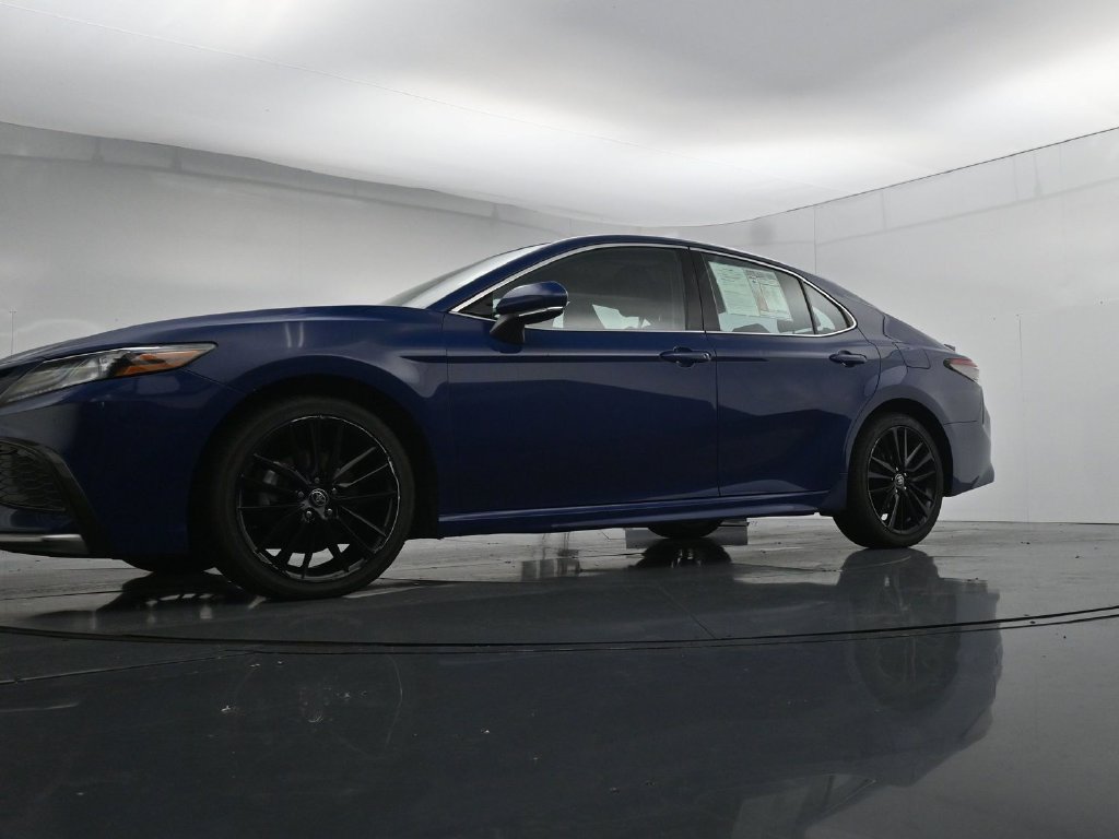 Used 2024 Toyota Camry XSE FWD image 31