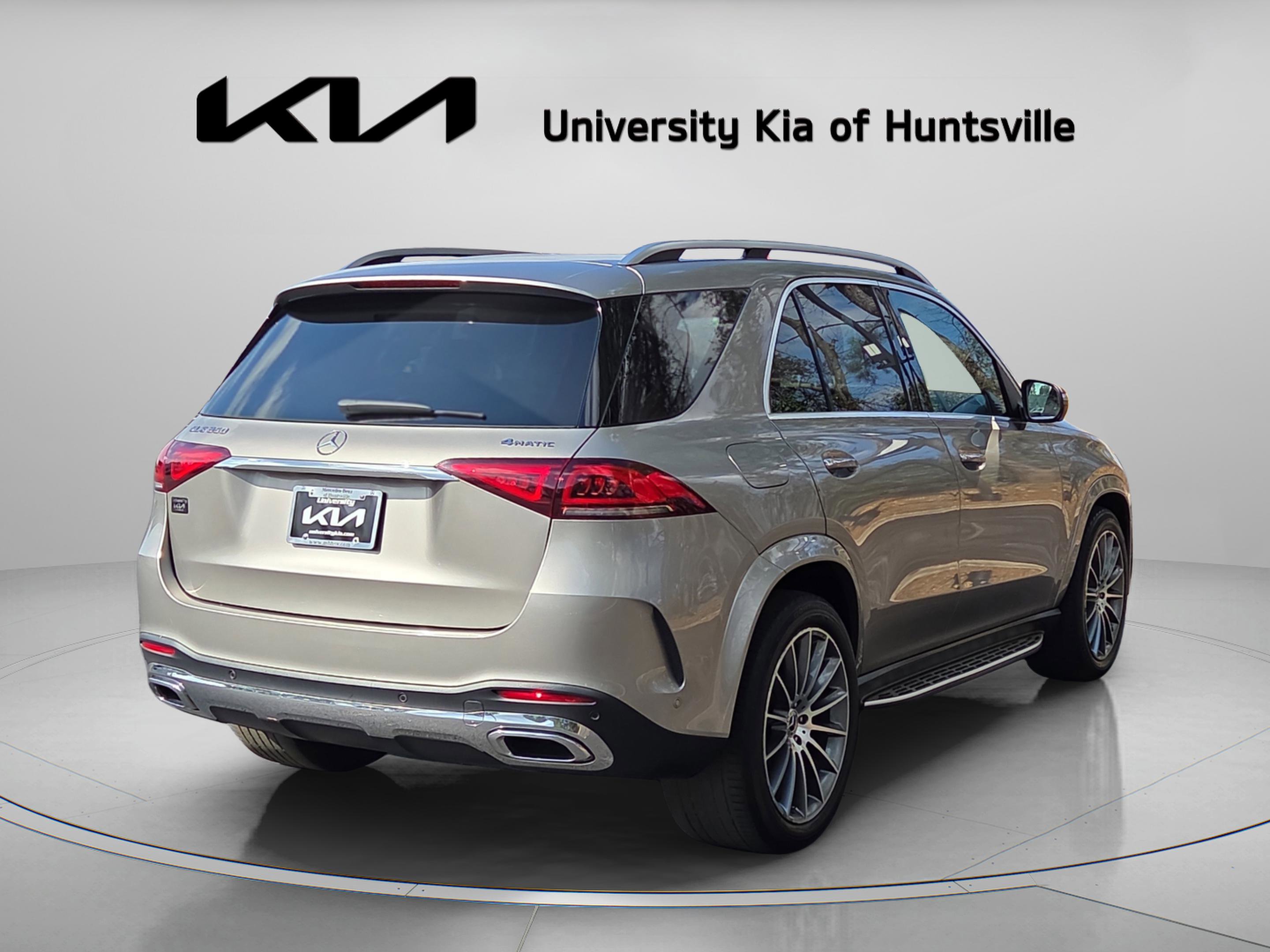 Used 2023 Mercedes-Benz GLE 350 4MATIC image 3