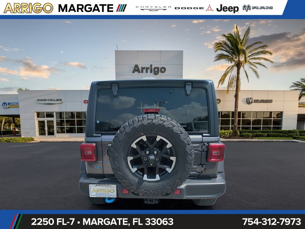 Used 2024 Jeep Wrangler Unlimited Rubicon 4xe AWD/4WD image 6