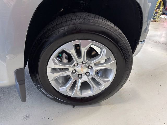Used 2025 Chevrolet Silverado 1500 LTZ AWD/4WD image 60