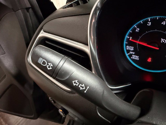 Used 2018 Chevrolet Equinox LT AWD/4WD image 34