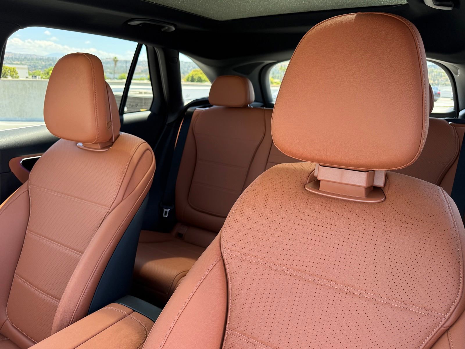 New 2026 Mercedes-Benz GLC 300 image 16