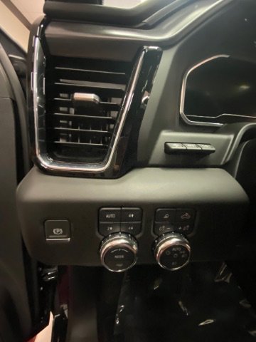 Used 2024 GMC Sierra 1500 Denali Ultimate image 25