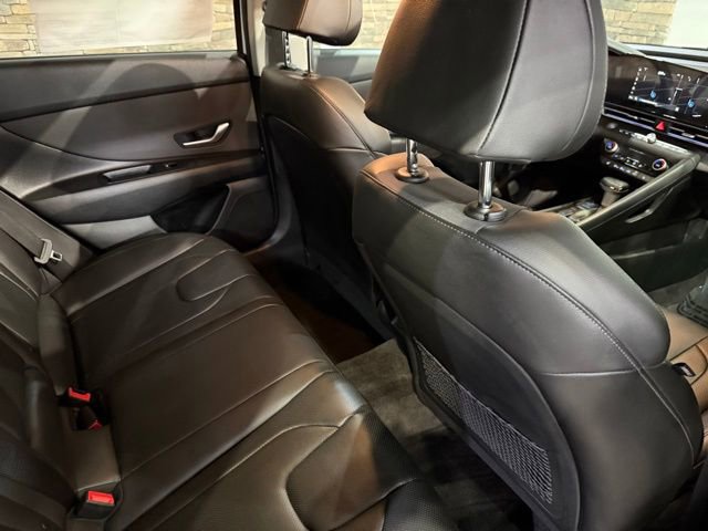 New 2025 Hyundai Elantra Limited image 33