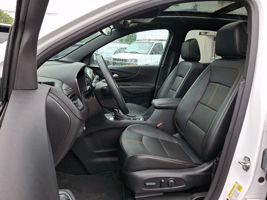 Used 2024 Chevrolet Equinox Premier AWD/4WD image 19