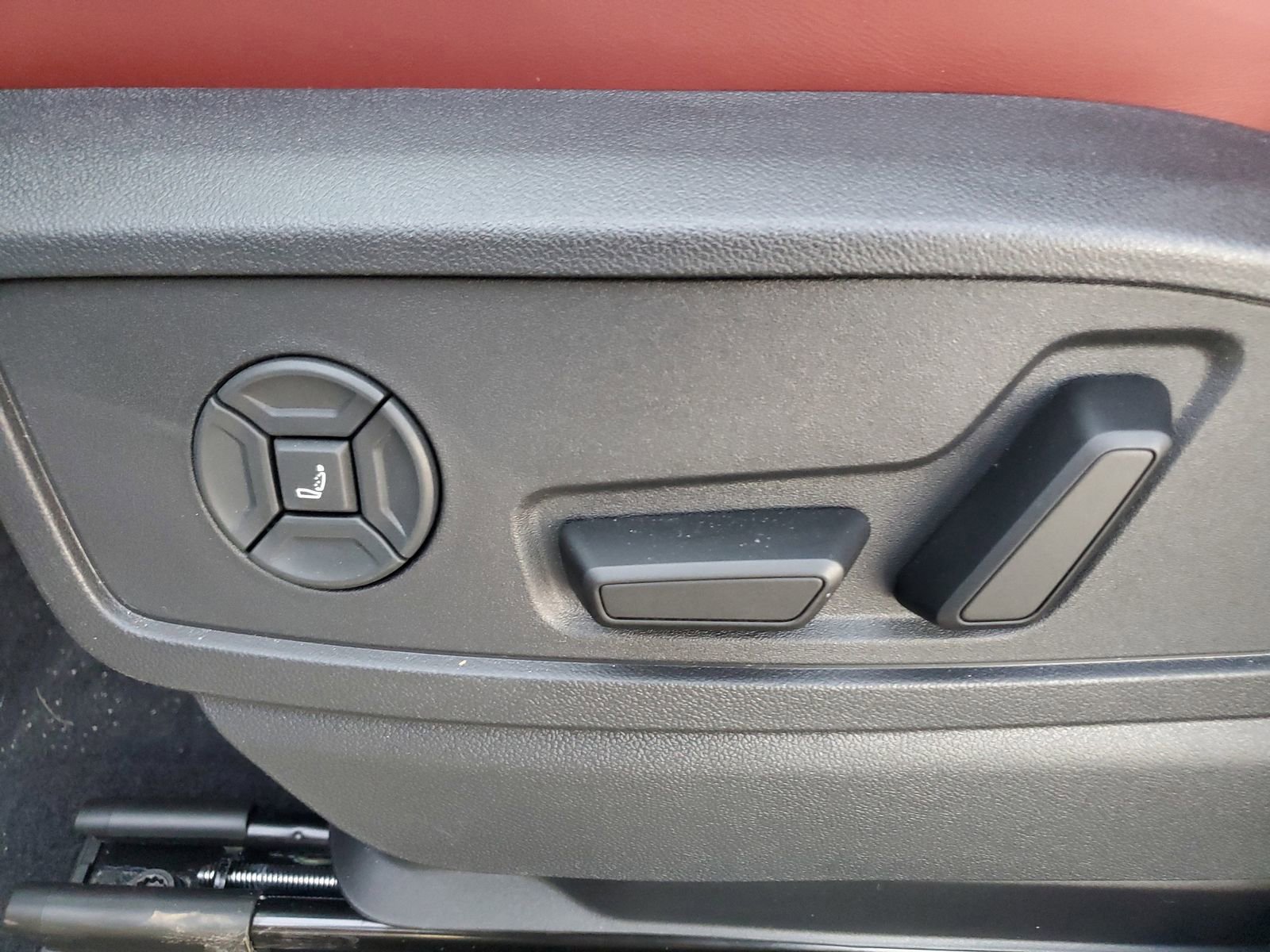 New 2025 Audi SQ5 Premium Plus image 20