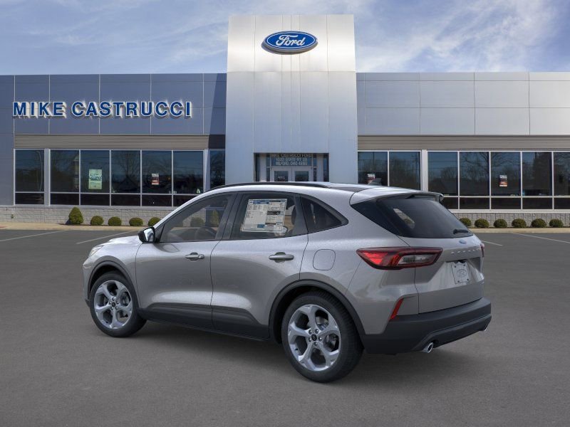 New 2026 Ford Escape ST-Line w/ Cold Weather Package AWD/4WD image 4