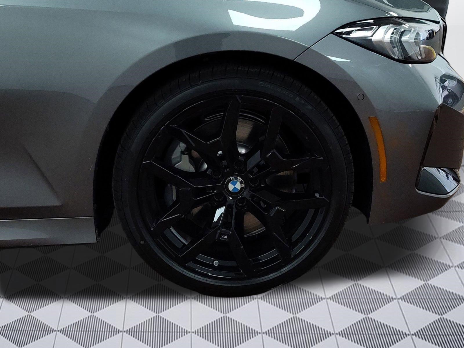 New 2026 BMW 330i Sedan w/ M Sport Package RWD image 10