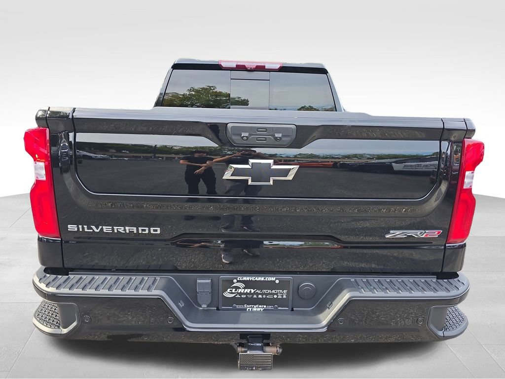 Used 2022 Chevrolet Silverado 1500 ZR2 w/ Technology Package image 13