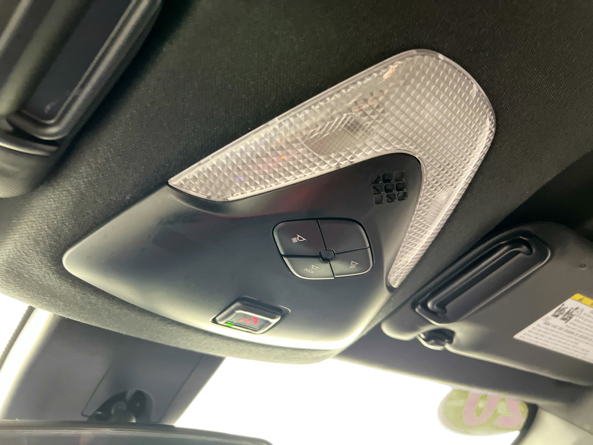 Used 2020 Toyota C-HR XLE image 19