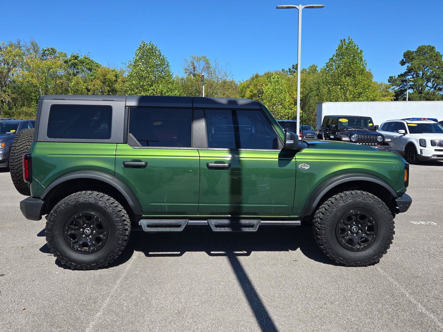 Used 2024 Ford Bronco Wildtrak AWD/4WD image 8