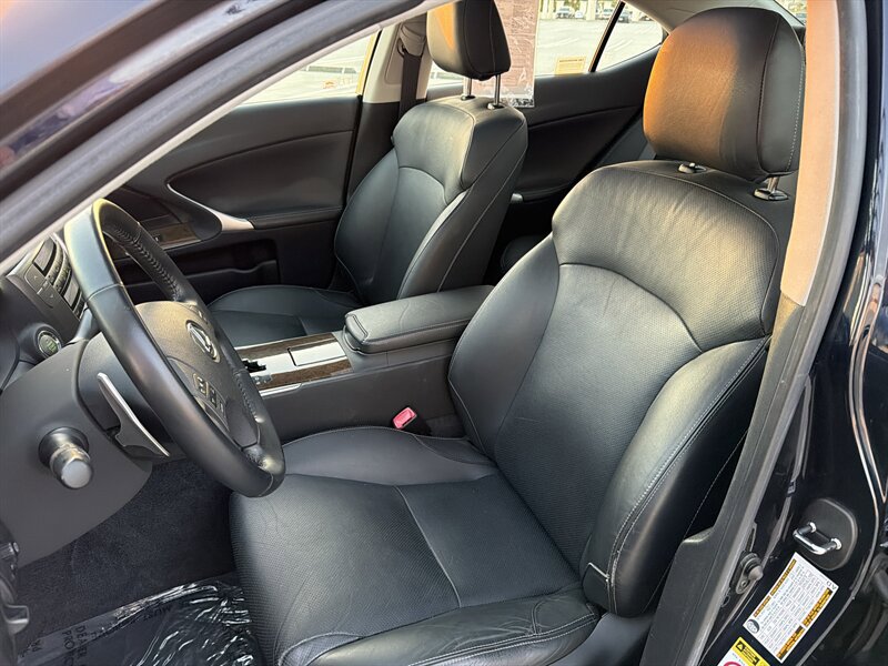 Used 2009 Lexus IS 250 RWD image 13