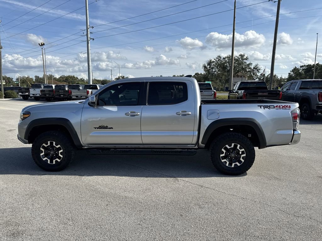 Used 2022 Toyota Tacoma TRD Off-Road image 5