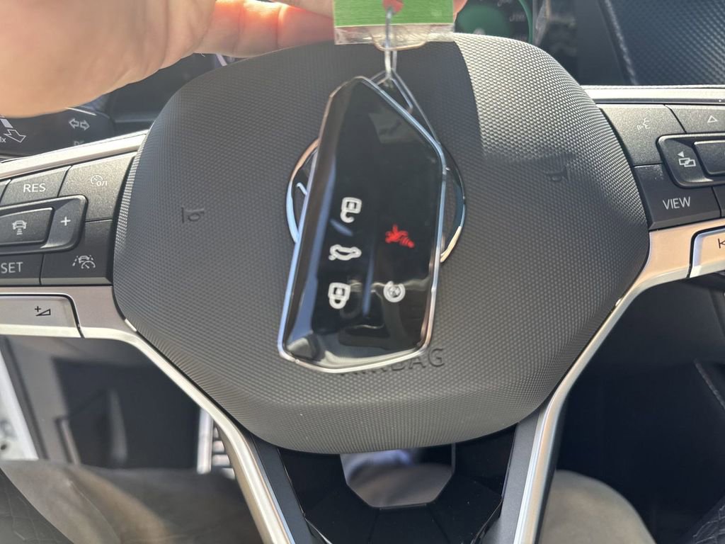 New 2025 Volkswagen Atlas Cross Sport SEL Premium R-Line image 28