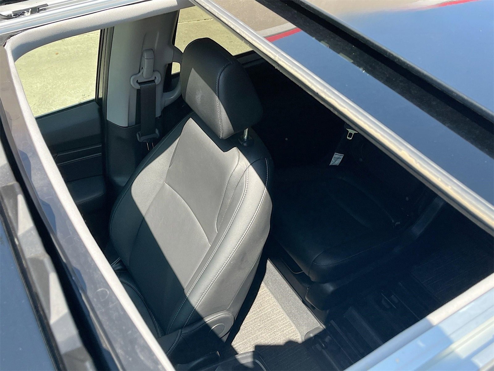 Used 2024 Honda Odyssey EX-L image 21