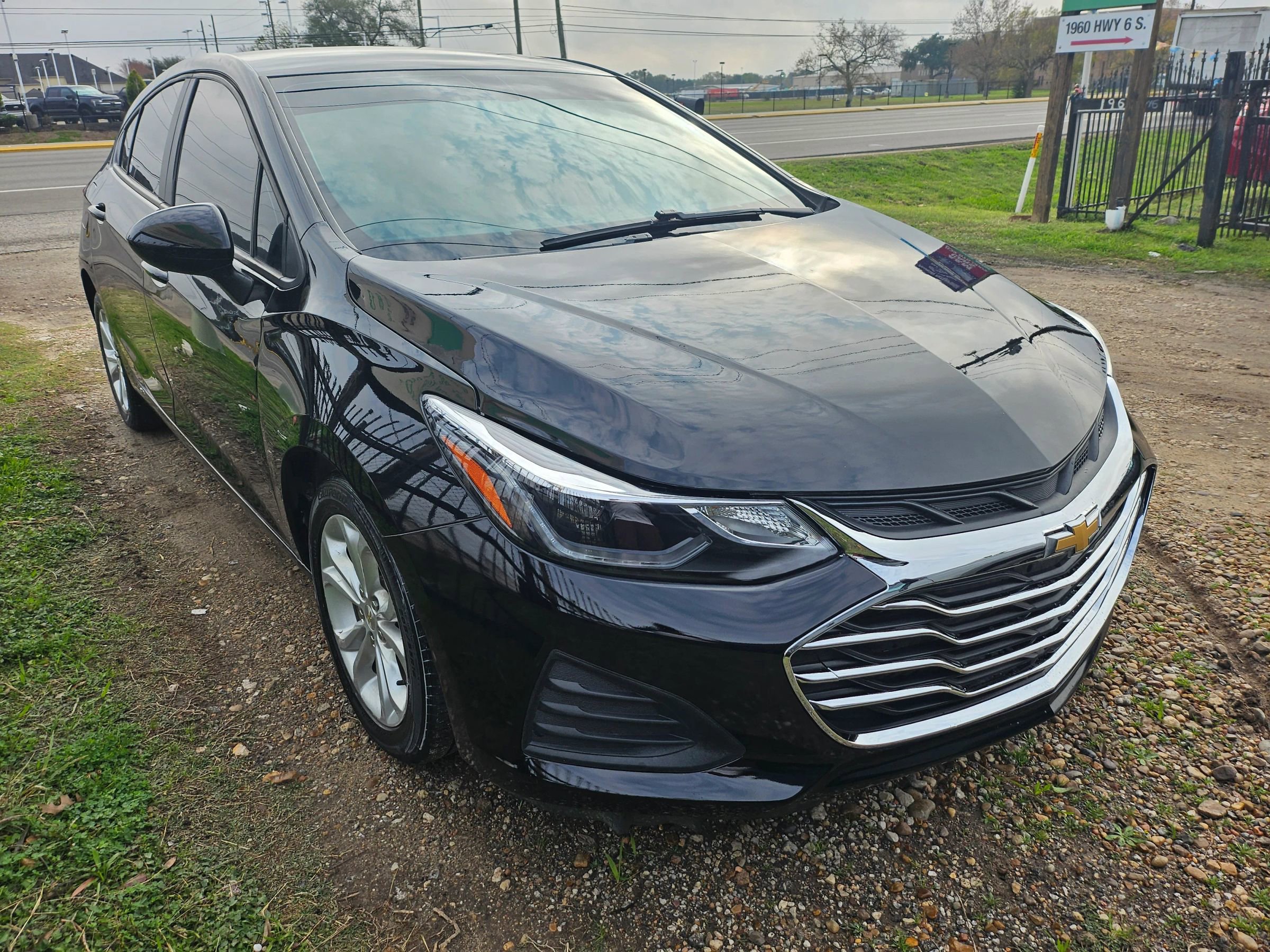 Used 2019 Chevrolet Cruze LS w/ LS Convenience Package