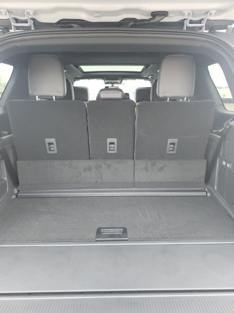 New 2025 Ford Expedition Platinum w/ Stealth Performance Package image 25