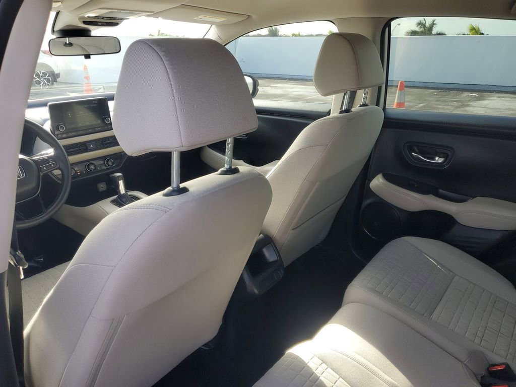 Used 2023 Honda HR-V LX image 11