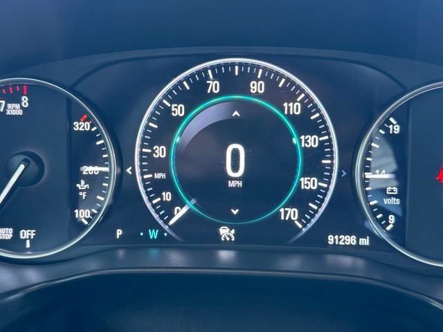Used 2019 Buick Enclave Avenir w/ Avenir Technology Package FWD image 14
