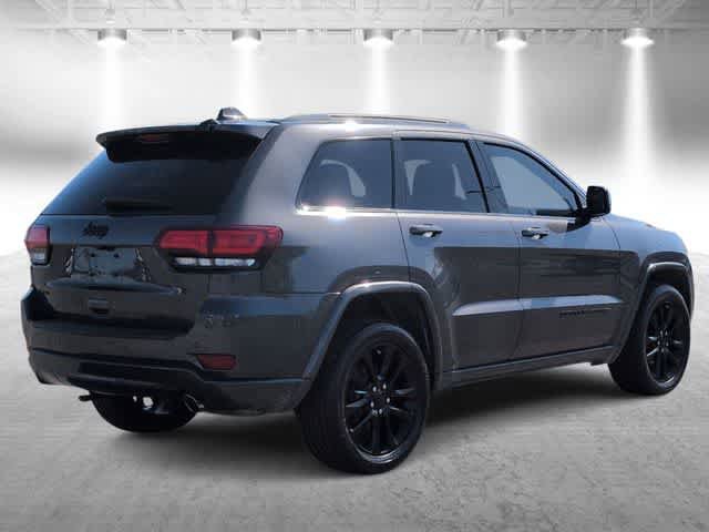 Used 2020 Jeep Grand Cherokee Altitude AWD/4WD image 8