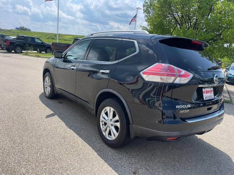 Used 2016 Nissan Rogue SV w/ SV Premium Package AWD/4WD image 4