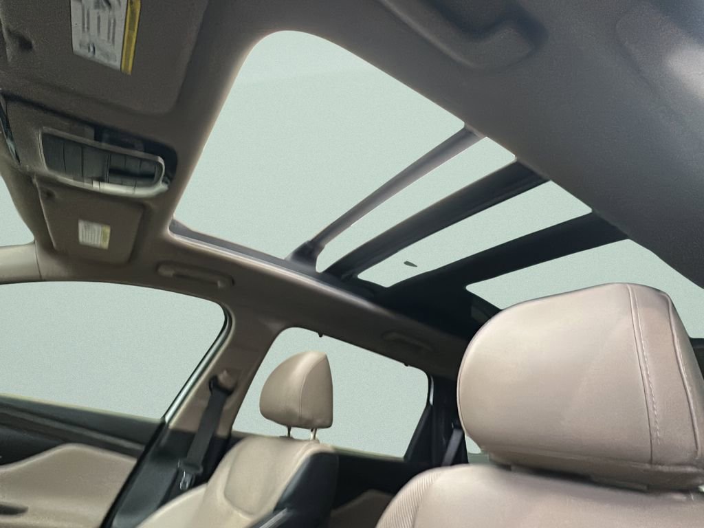 Certified 2022 Hyundai Santa Fe SEL w/ Convenience + Premium Package image 11