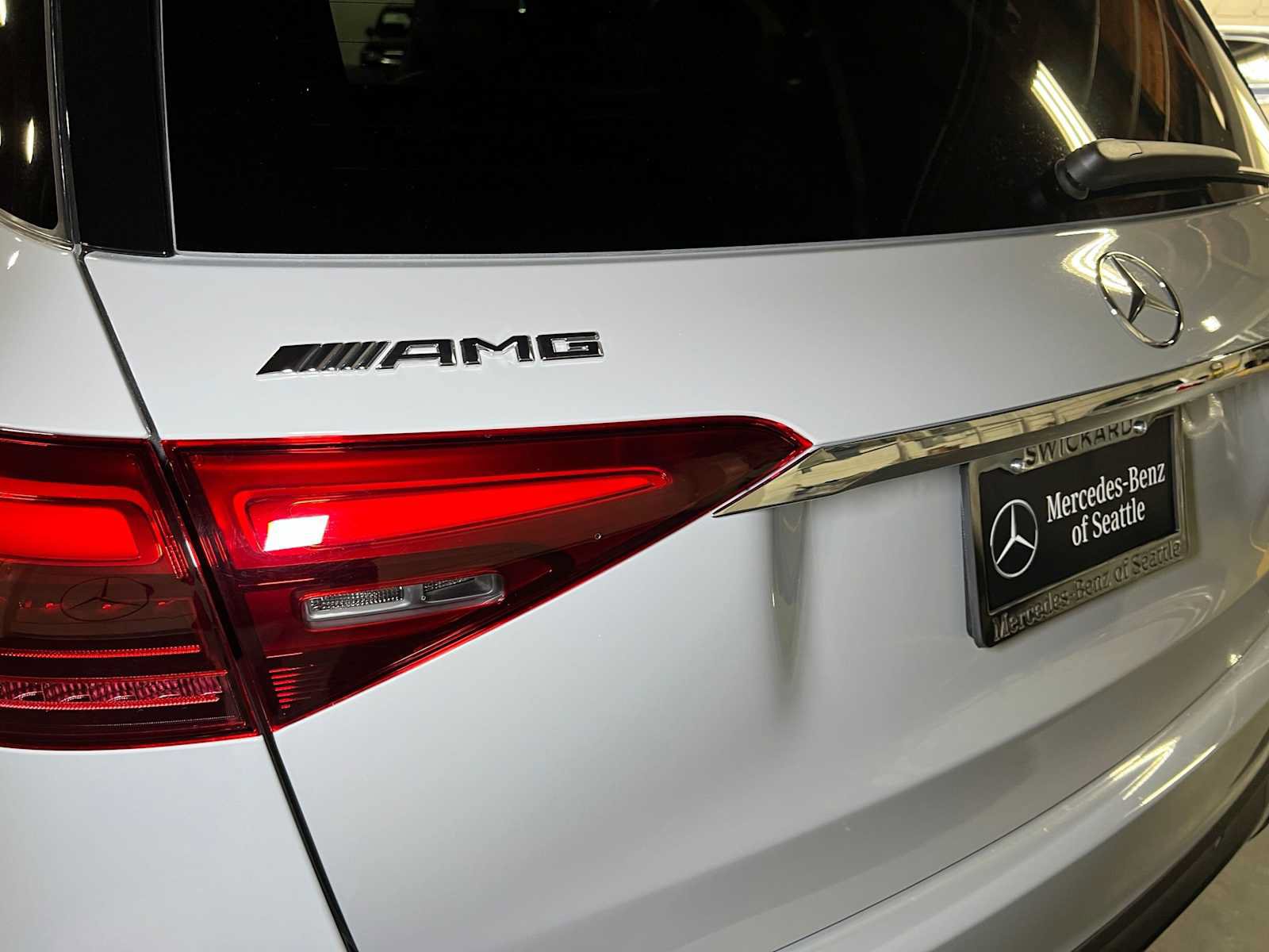 New 2026 Mercedes-Benz GLE 53 AMG 4MATIC image 14