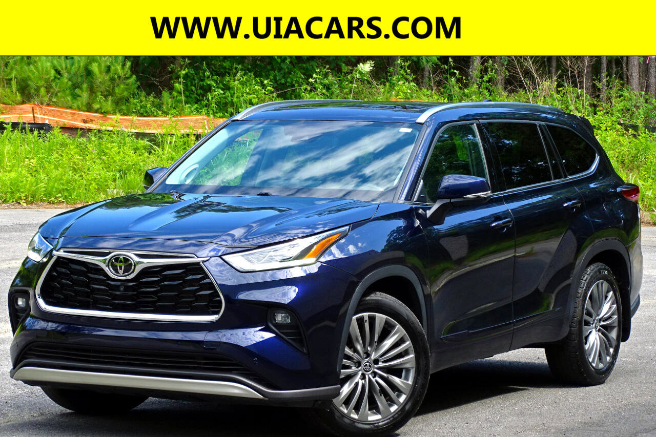 Used 2022 Toyota Highlander Platinum image 2