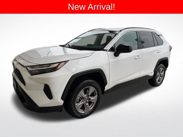 Used 2024 Toyota RAV4 LE AWD/4WD image 1