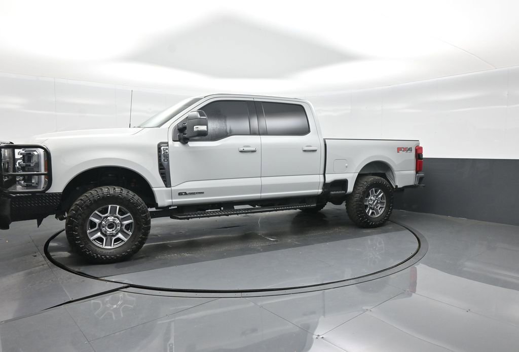 Used 2025 Ford F250 Lariat w/ FX4 Off-Road Package image 19