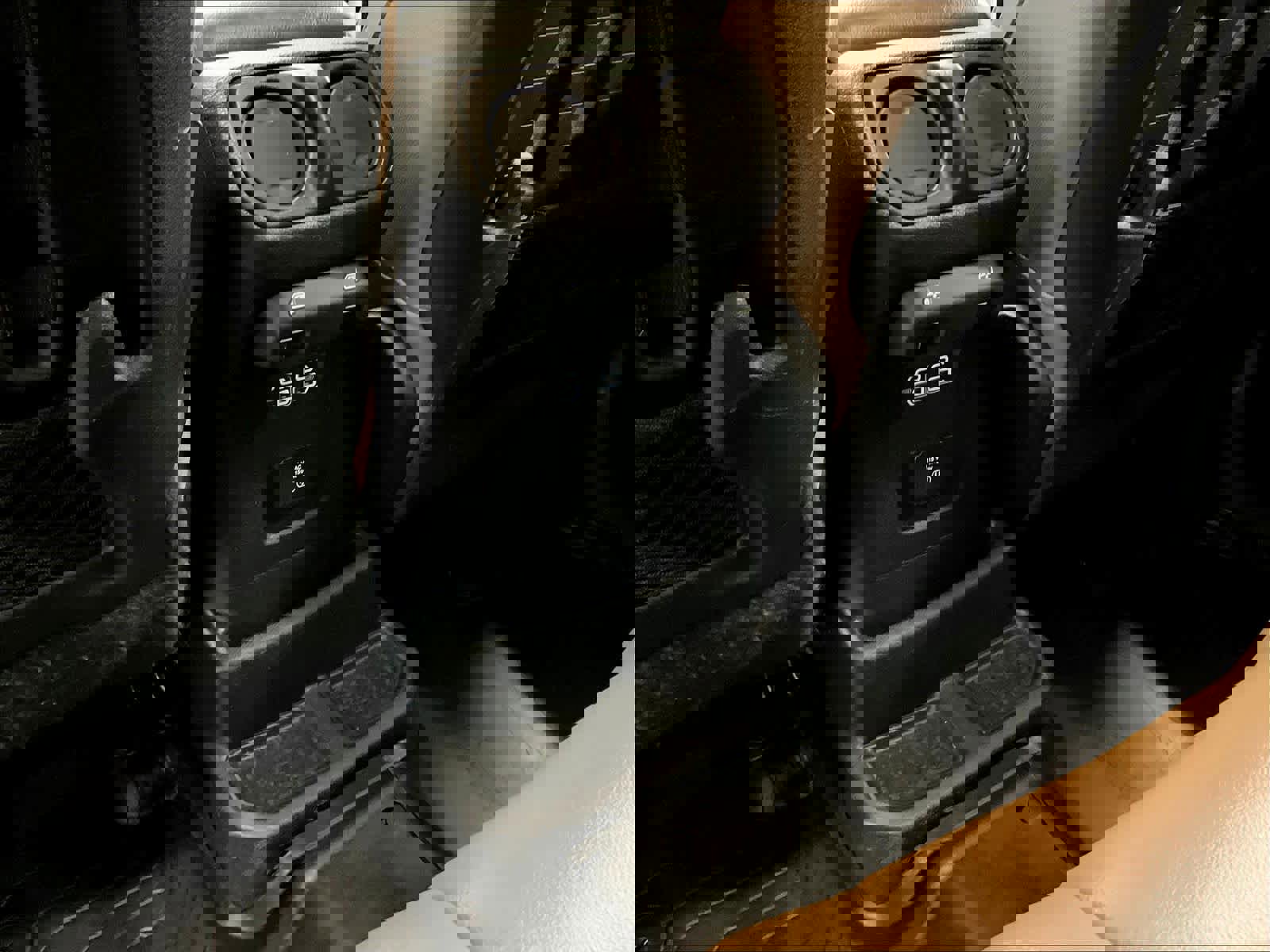 Used 2021 Jeep Wrangler Unlimited Rubicon image 37