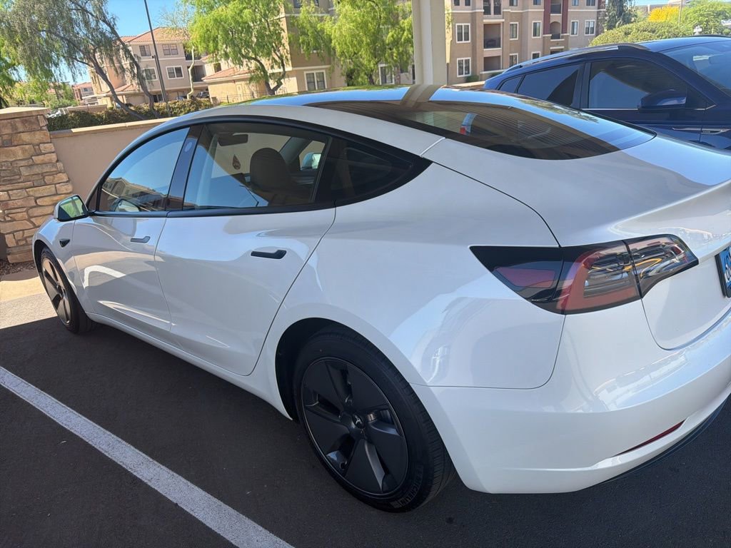 Used 2023 Tesla Model 3 Standard Range image 5