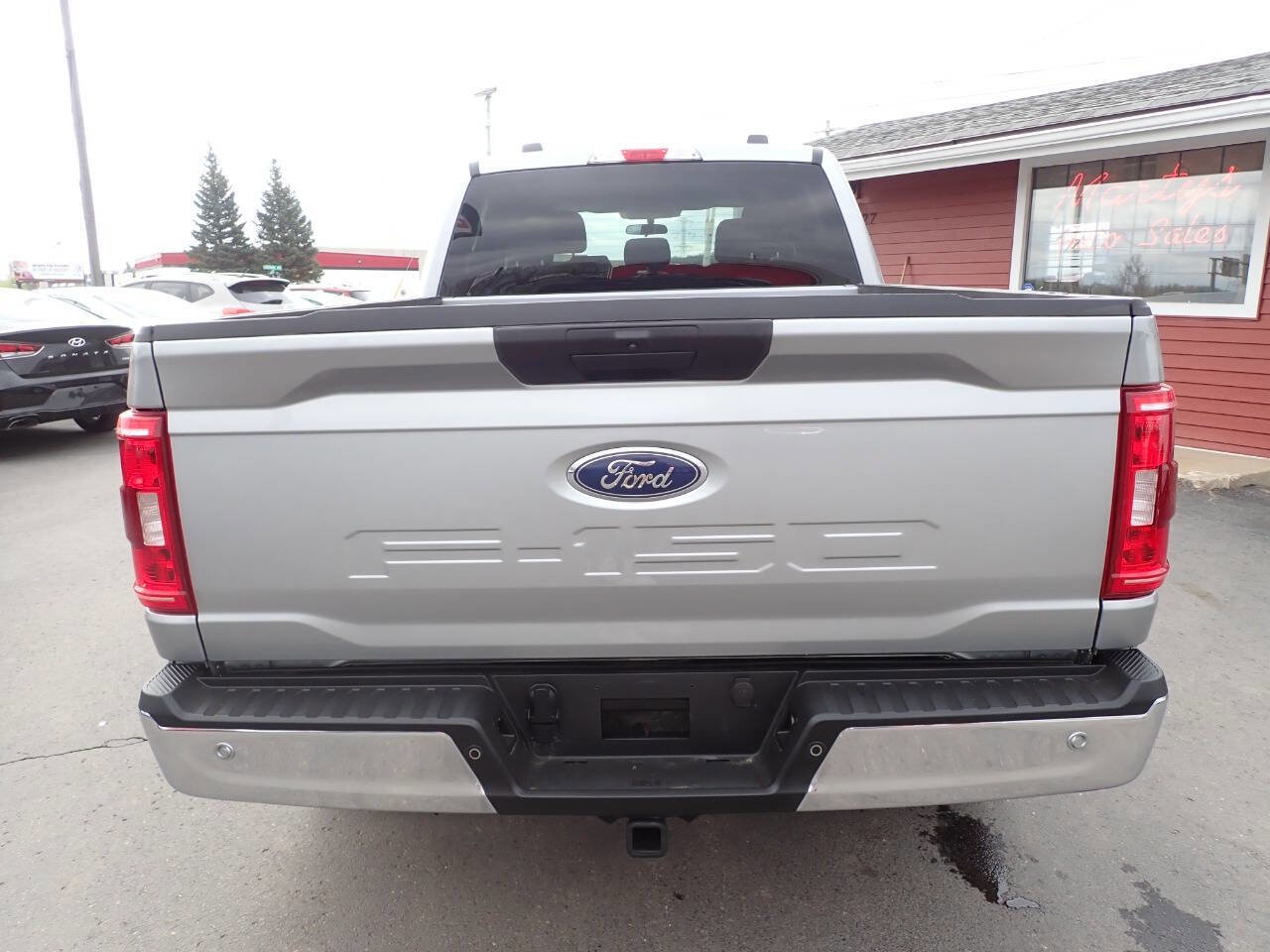 Used 2023 Ford F150 XLT AWD/4WD image 5